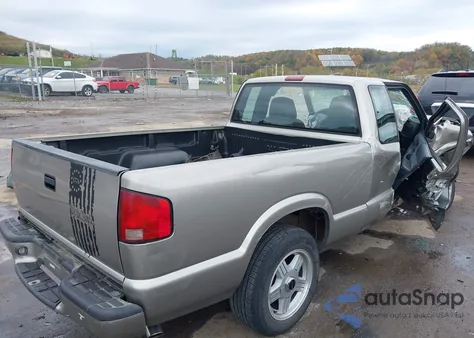 2000 Chevrolet S-10 Ls from USA, damaged, VIN 1GCCS1957Y8280802